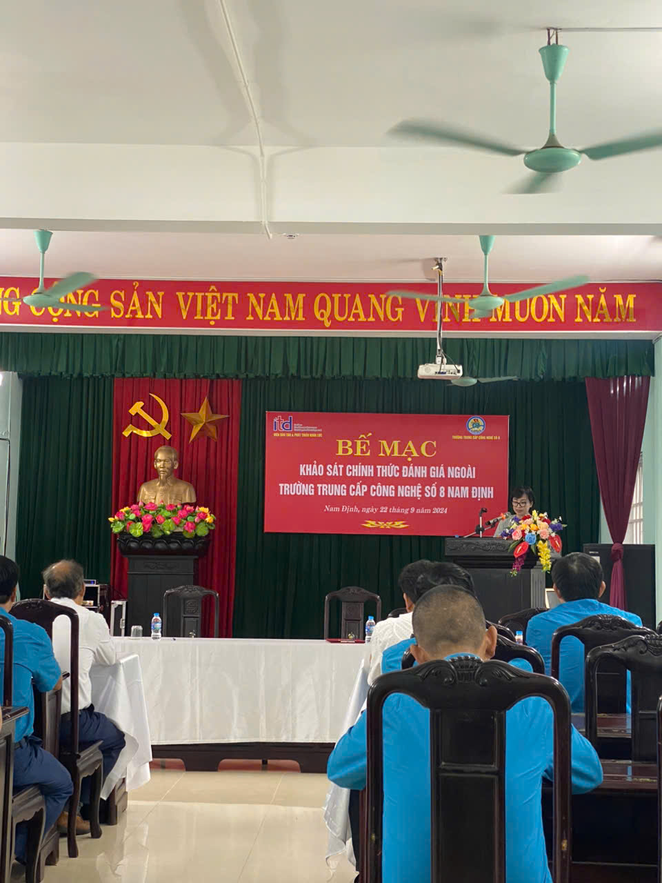 BẾ MẠC KHẢO SÁT ĐÁNH GIÁ NGOÀI CƠ SỞ GIÁO DỤC NGHỀ NGHIỆP TẠI TRƯỜNG TRUNG CẤP CÔNG NGHỆ SỐ 8 NAM ĐỊNH 2 ThS Phan Thi Hoai Thu