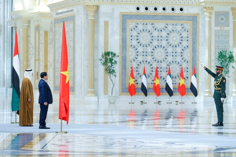 UAE bắn 21 phát đại bác chào đón Thủ tướng Phạm Minh Chính 2 img1710 1730101487052471746095