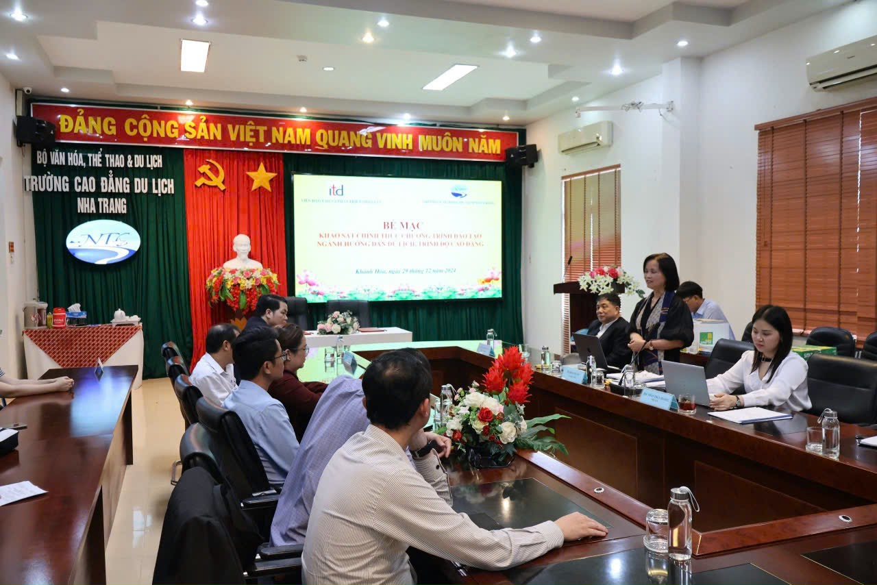 BẾ MẠC KHẢO SÁT ĐÁNH GIÁ NGOÀI CHƯƠNG TRÌNH ĐÀO TẠO NGHỀ HƯỚNG DẪN DU LỊCH TẠI TRƯỜNG CAO ĐẲNG DU LỊCH NHA TRANG 4 2b273dcbd17a6c24356b
