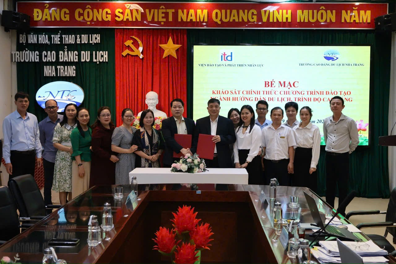 BẾ MẠC KHẢO SÁT ĐÁNH GIÁ NGOÀI CHƯƠNG TRÌNH ĐÀO TẠO NGHỀ HƯỚNG DẪN DU LỊCH TẠI TRƯỜNG CAO ĐẲNG DU LỊCH NHA TRANG 6 eb272f9dc22c7f72263d