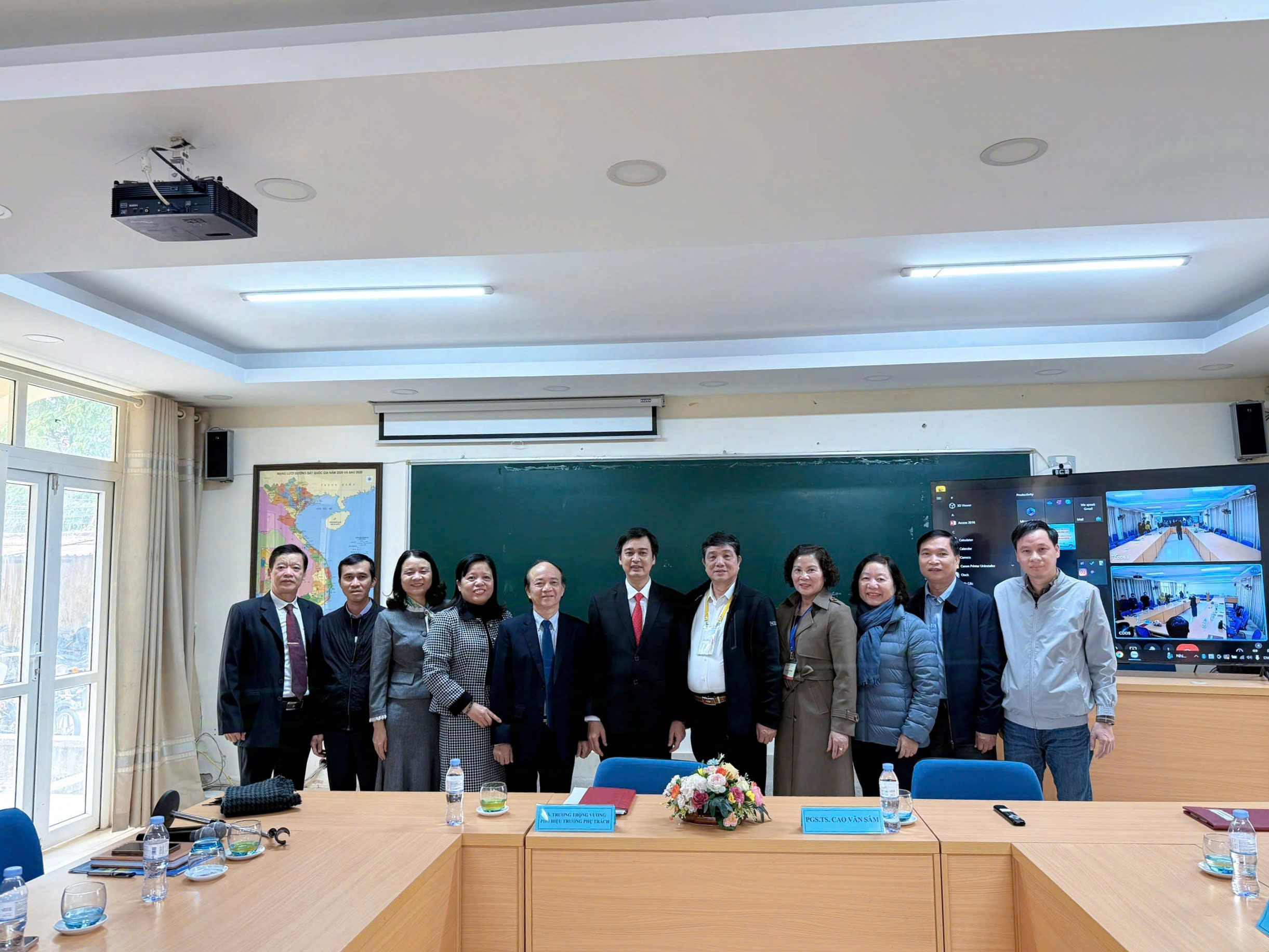 KHAI MẠC ĐÁNH GIÁ NGOÀI CƠ SỞ GIÁO DỤC NGHỀ NGHIỆP TẠI TRƯỜNG CAO ĐẲNG ĐƯỜNG SẮT 2 z6139152236811 a6f51f99b9146b8fd1dc9b612f5e6bcb