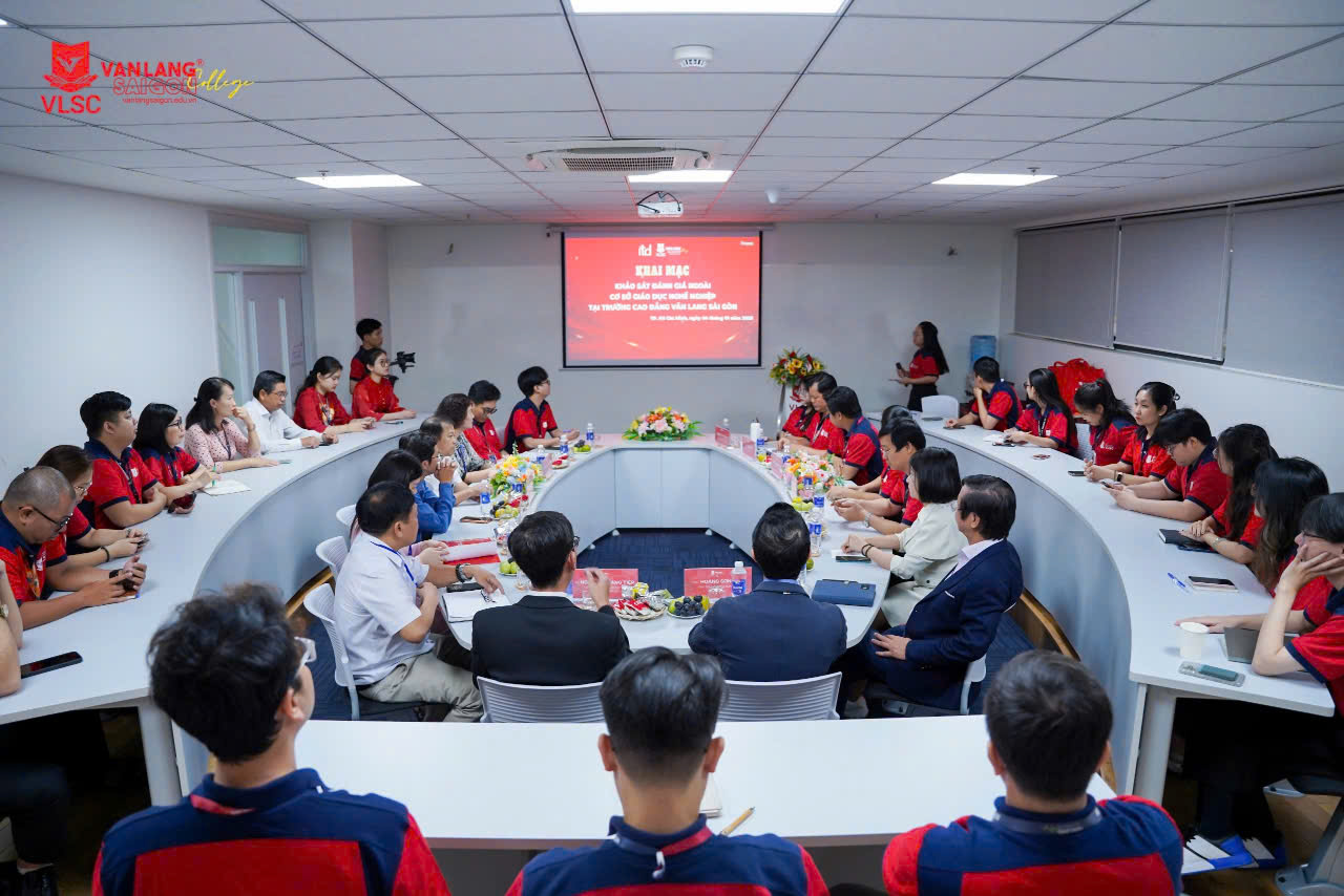 KHAI MẠC ĐÁNH GIÁ NGOÀI CƠ SỞ GIÁO DỤC NGHỀ NGHIỆP TẠI TRƯỜNG CAO ĐẲNG VĂN LANG SÀI GÒN 6 z6195684554533 5e685b6d6f4832f70546d509c818a60a