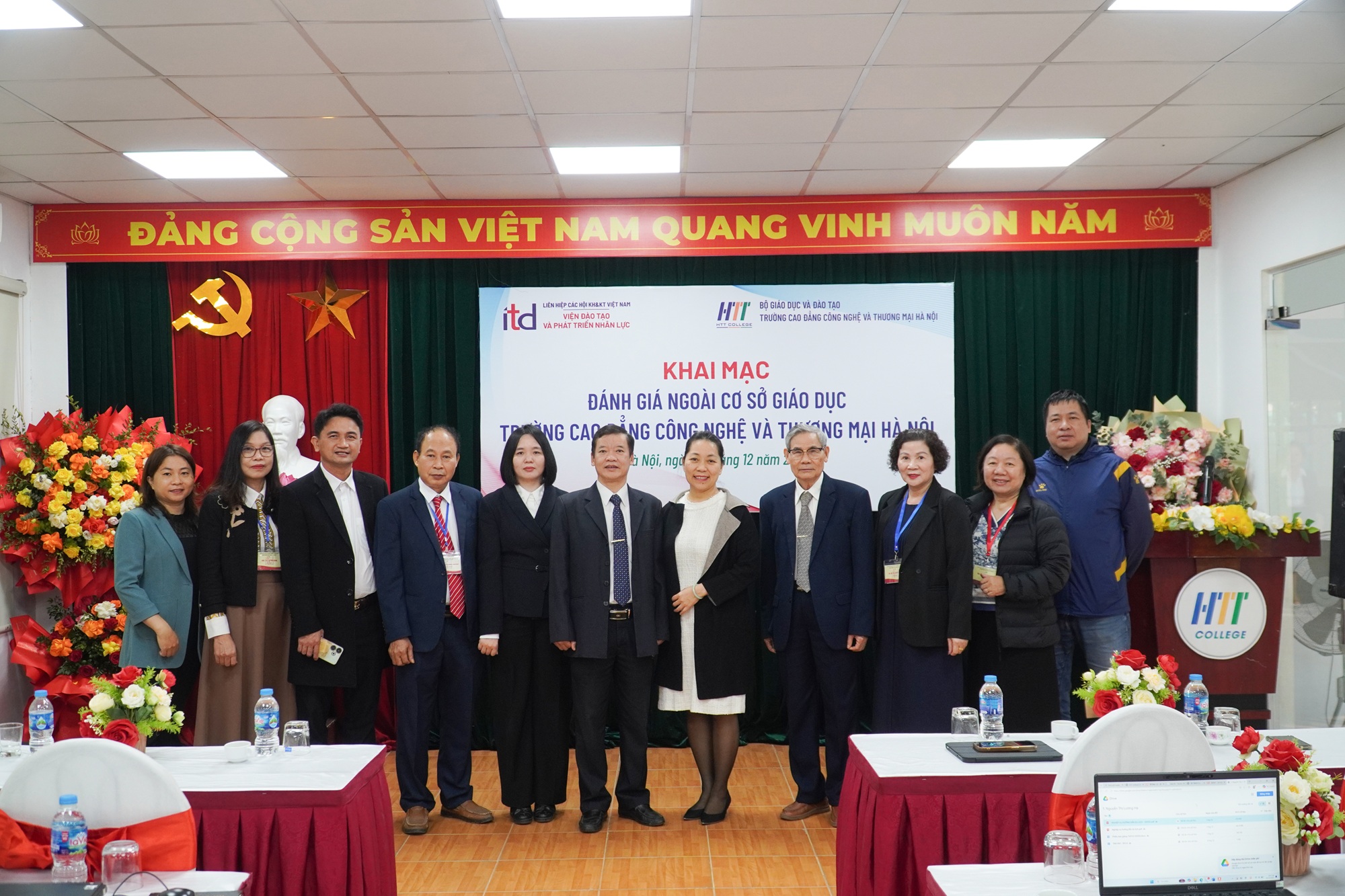 Anh dai dien 1