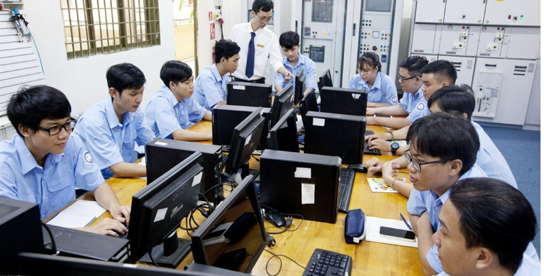 Giáo viên dạy thực hành nghề có thể được cấp Chứng chỉ năng lực thực hành nghề mà không bắt buộc phải tham gia khóa bồi dưỡng trực tiếp 2 Anh minh hoa